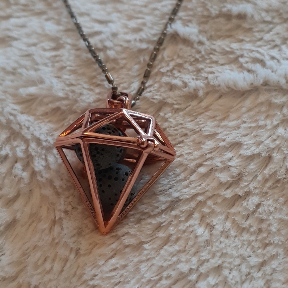Essential oil necklace